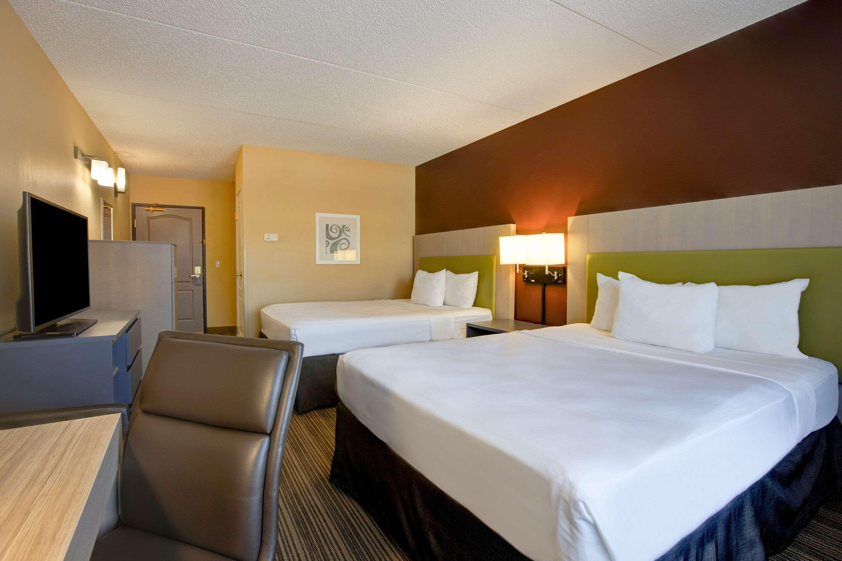 Comfort & St Paul Northeast Hotel 2*