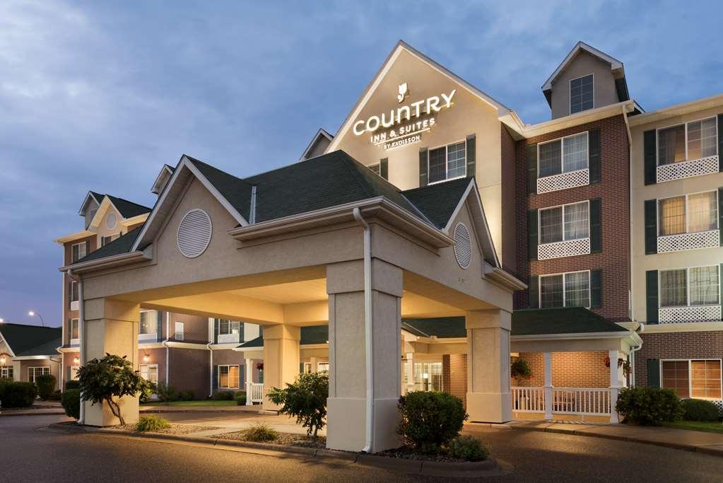 Comfort & St Paul Northeast 2*