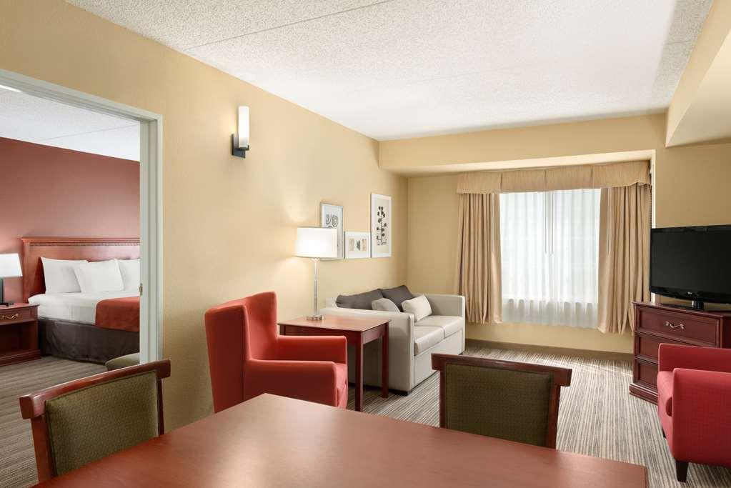 Comfort & St Paul Northeast 2*
