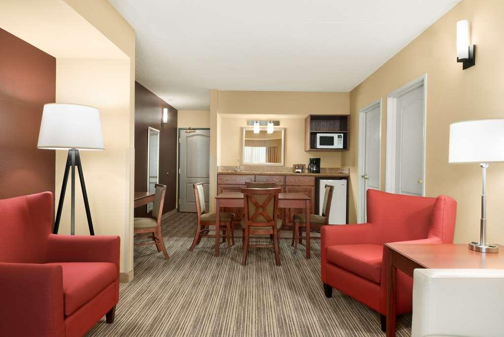 Comfort & St Paul Northeast
