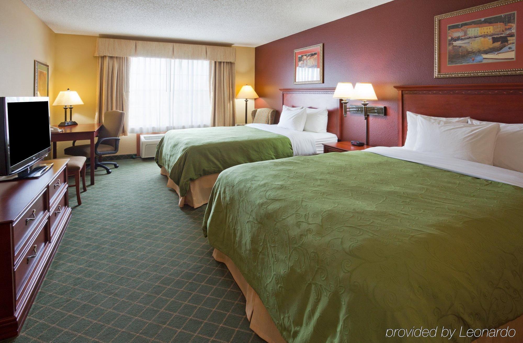 Hotel Comfort & St Paul Northeast 2*